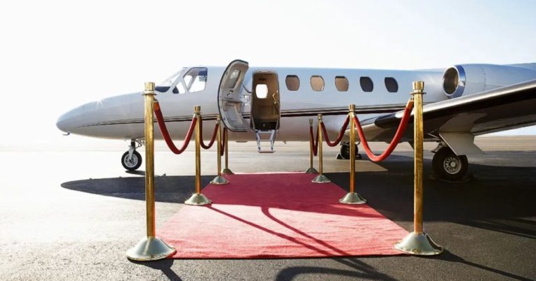 Who owns 10 private jets
