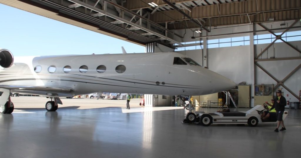 Where do people keep their private jets